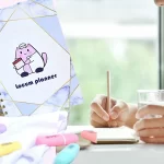 A girl is using locum planner to mark down her notes