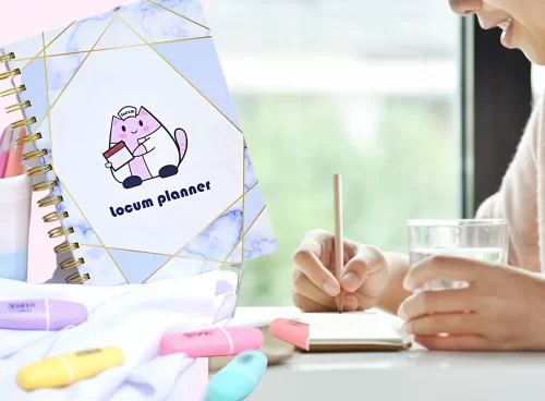 A girl is using locum planner to mark down her notes